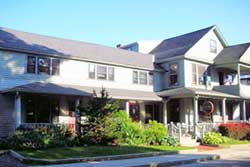 pet friendly restaurant in the Berkshires